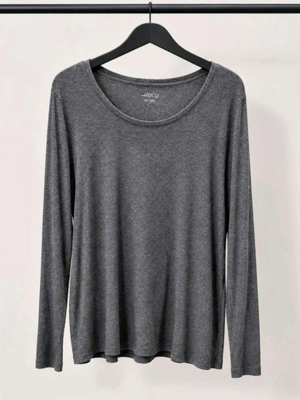 BCG Women's Gray Long Sleeve Top